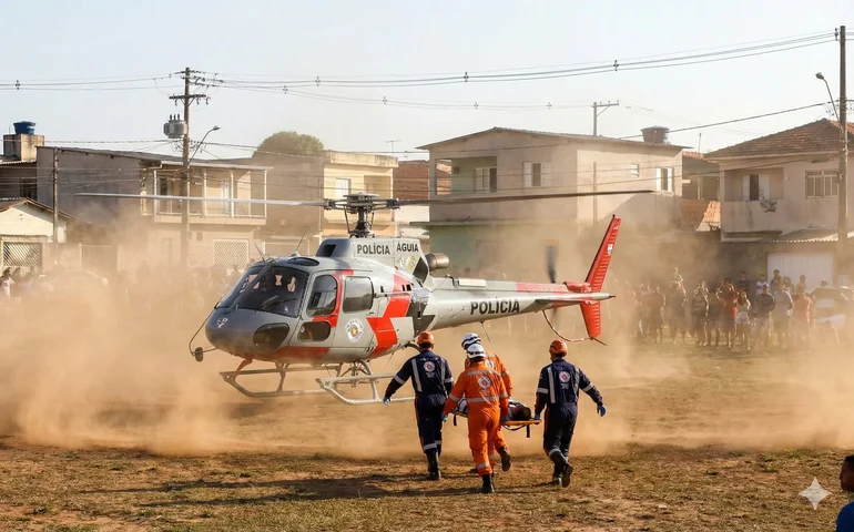 Mulher tem perna amputada após ser atropelada por van na zona leste de São Paulo