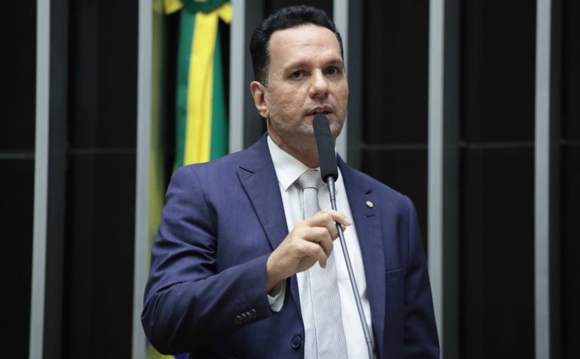 Comissão aprova criação do Programa Nacional de Crédito ao Jovem Empreendedor