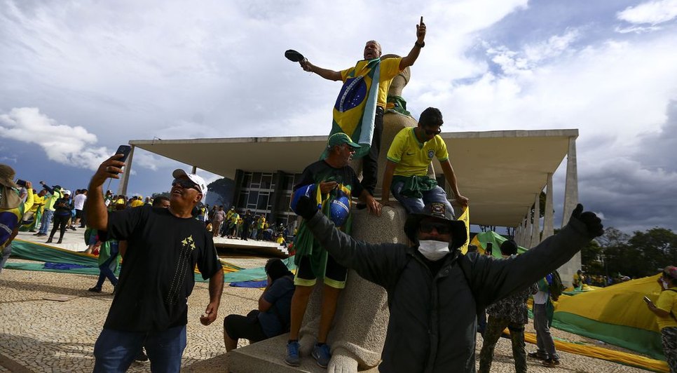 Presos pelo 8/1 podem ter penas reduzidas com aprovação da Dosimetria