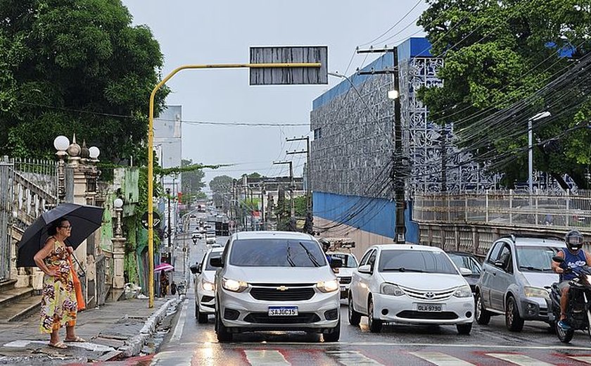 Chuva forte dá trégua, mas Maceió já chegou a mais da metade do volume esperado para maio