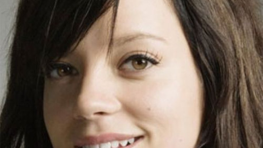 Lily Allen dá à luz uma menina