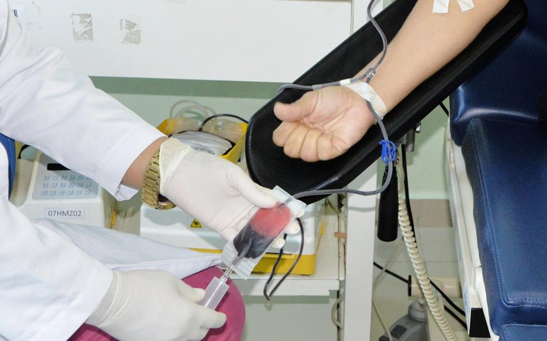 Dia do Hemofílico: tratamento da doença é realizado pelo Hemoal de forma gratuita