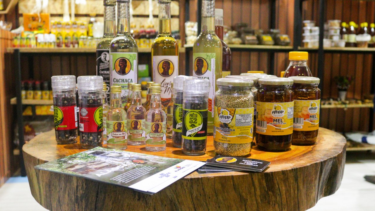 Produtos apoiados pelo Alagoas Maior são comercializados em Pernambuco