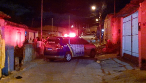 Jovem é executado em casa na Zona Norte de Aracaju / Foto: Foto: Marcos Couto/TV Atalaia