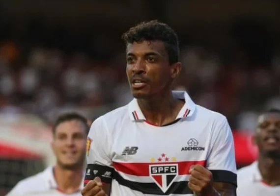 São Paulo amplia vínculo do volante Luiz Gustavo até o fim de 2025: 'Hora de continuar'