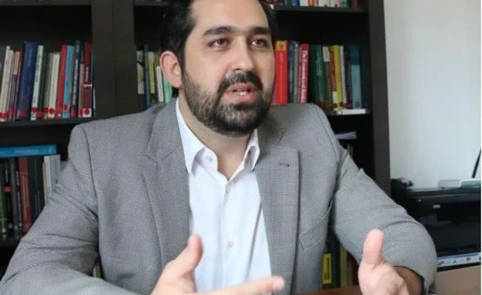 O candidato a deputado estadual, Basile Christopoulos O candidato a deputado estadual, Basile Christopoulos