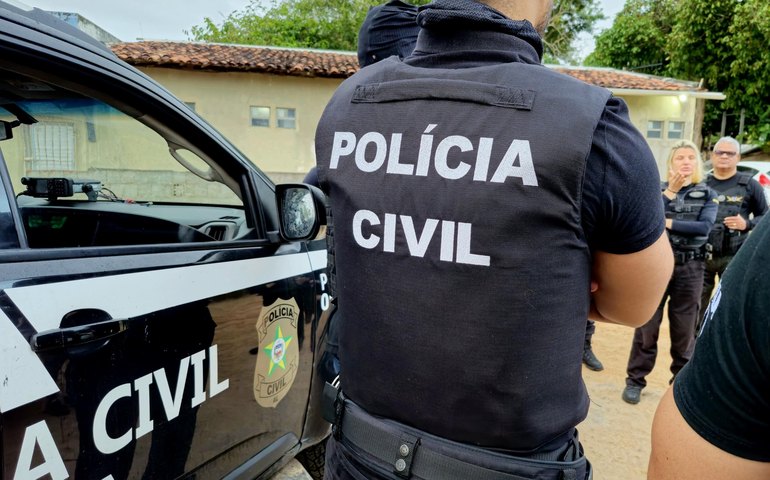 Preso suspeito de agredir companheira e descumprir medidas protetivas