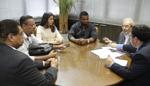 REUNIAO