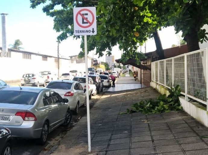 Ouro Preto e Pinheiro ganham nova sinalização de trânsito da SMTT