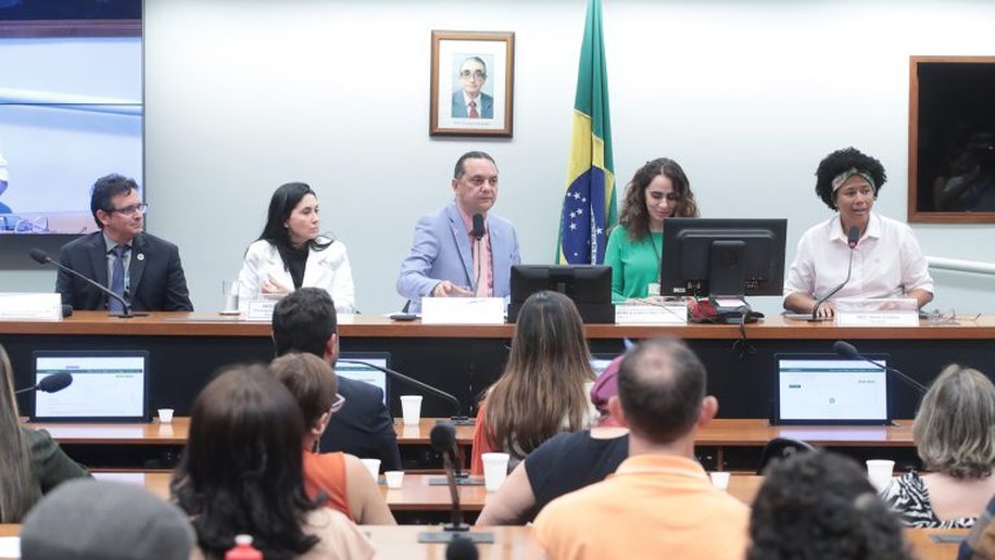 Ministério da Saúde diz que está concluindo regulamentação da política de prevenção e controle do câncer