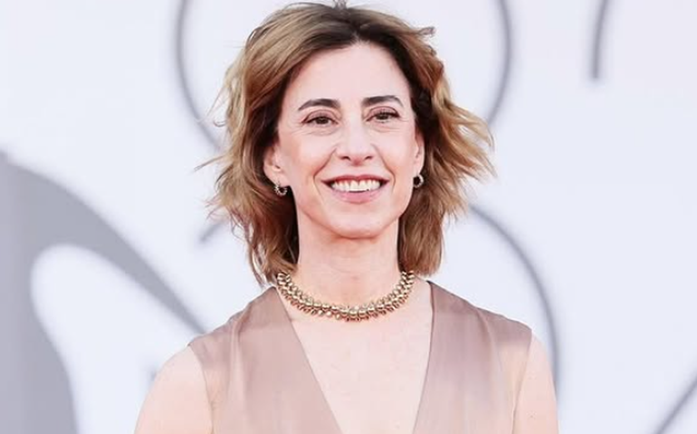 Fernanda Torres anuncia filmagens de 'Os Corretores', comédia dirigida por Andrucha Waddington
