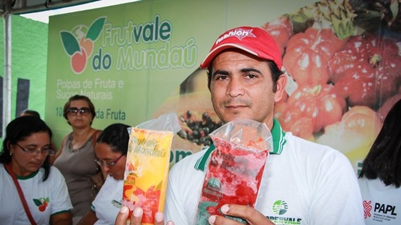 Agricultores familiares ganham apoio para comercialização de seus produtos