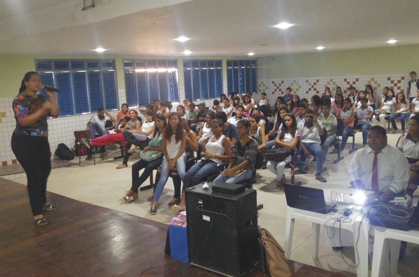 Esmal promove mais uma palestra sobre bullying em escola pública de Maceió