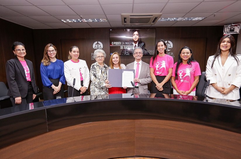 Fábio Bittencourt assina carta de intenções pela valorização feminina no TJAL