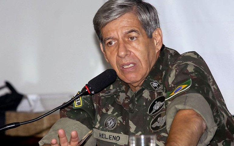 Militares escolhidos por Heleno ainda dirigem Sala no Planalto sobre os povos indígenas