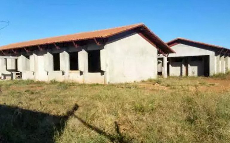 Comissão da MP que retoma obras em escolas será instalada na quarta