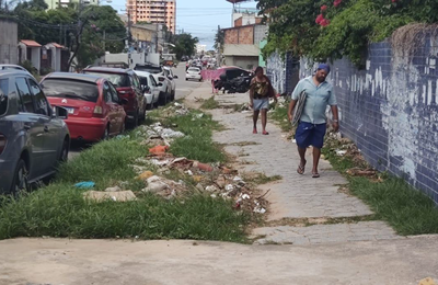 Vereador Aldo Loureiro pede a Sudes mutirões de limpeza em ruas do Farol e do Barro Duro 
