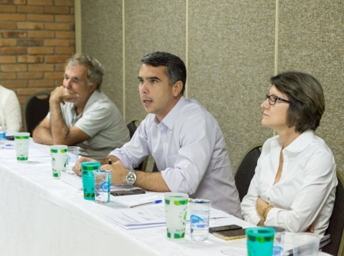 Secretário Rafael Brito visita Litoral Norte para ouvir demandas do trade