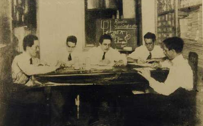 Mostra celebra 100 anos da pioneira Rádio Sociedade do Rio de Janeiro