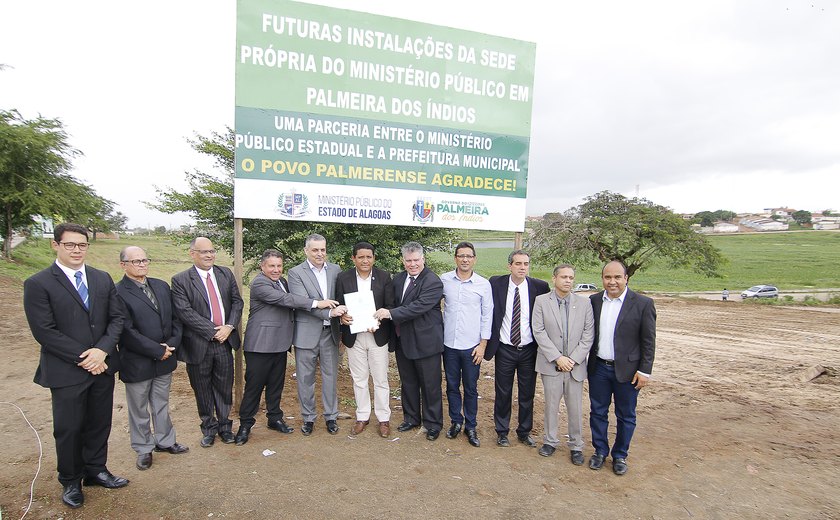 Prefeitura de Palmeira faz doação de terreno ao MP de Alagoas