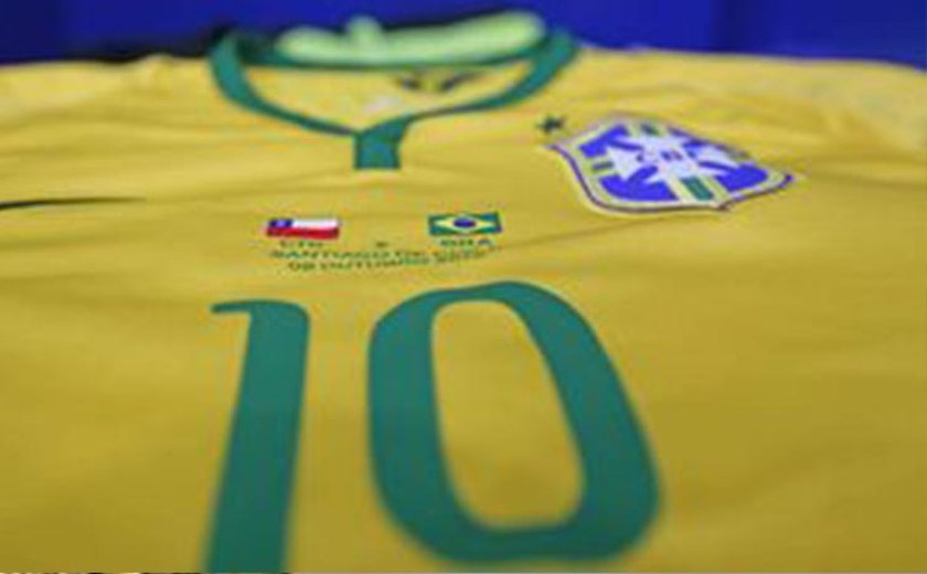 O Brasil estreia nas eliminatórias para a Copa do Mundo jogando contra o Chile