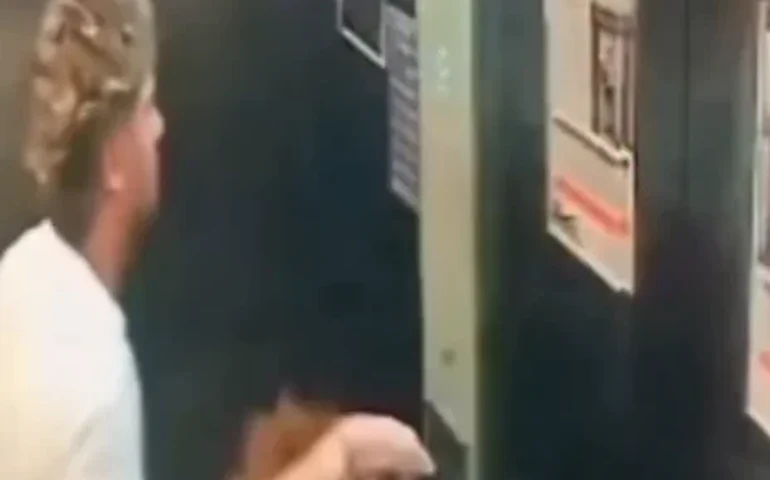 Turista americano agride namorada com mais de 15 socos em elevador na Zona Sul do Rio