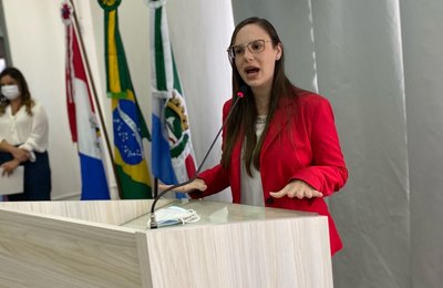 Vereadora Olívia Tenório manda “recado” para prefeito JHC
