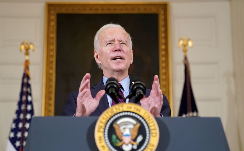 Presidente Biden ataca leis que restringem voto em estados republicanos