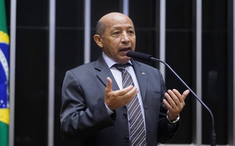 Comissão aprova incentivo a mobilidade não motorizada em campanhas de trânsito