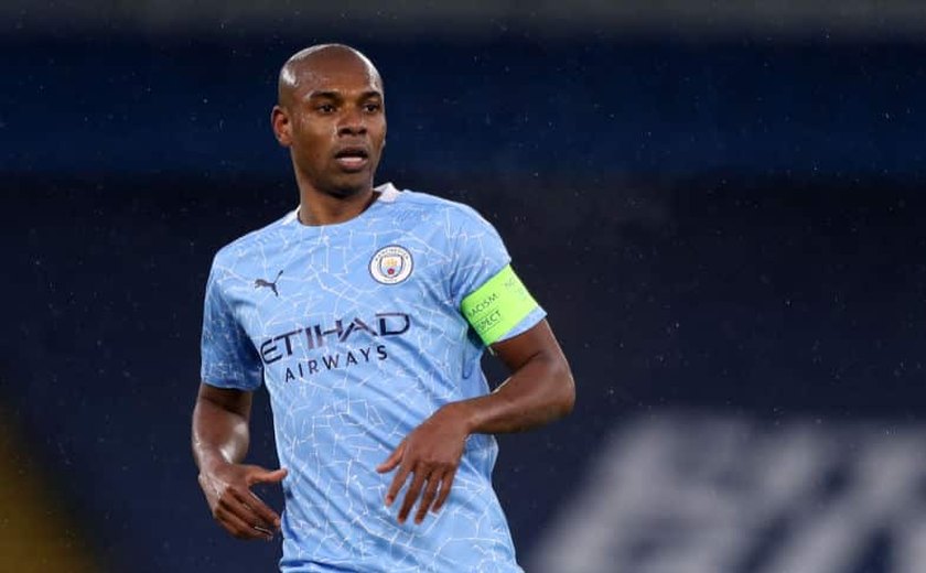 Fernandinho espera ser 1º brasileiro a vencer Liga dos Campeões como capitão