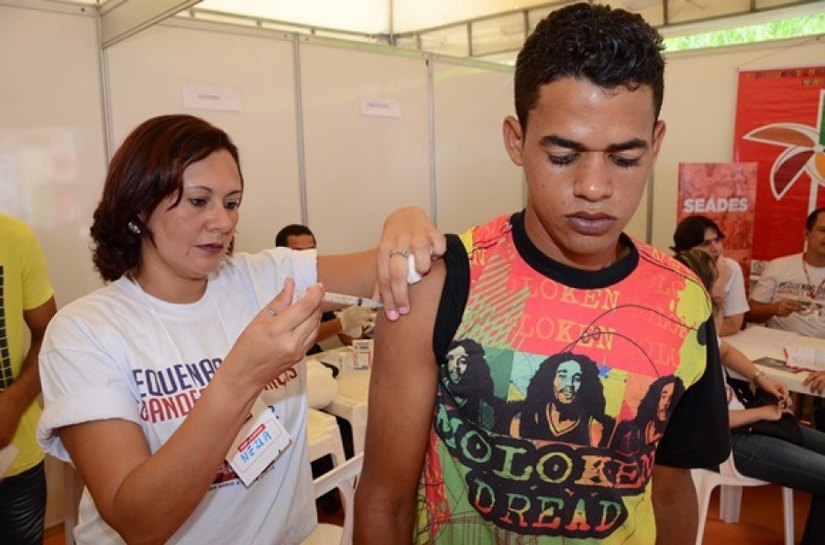 Dia D do Governo Presente leva ações de saúde para moradores da Grota da Iraci