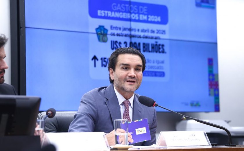 Com números em alta, ministro quer transformar turismo na principal matriz econômica do Brasil
