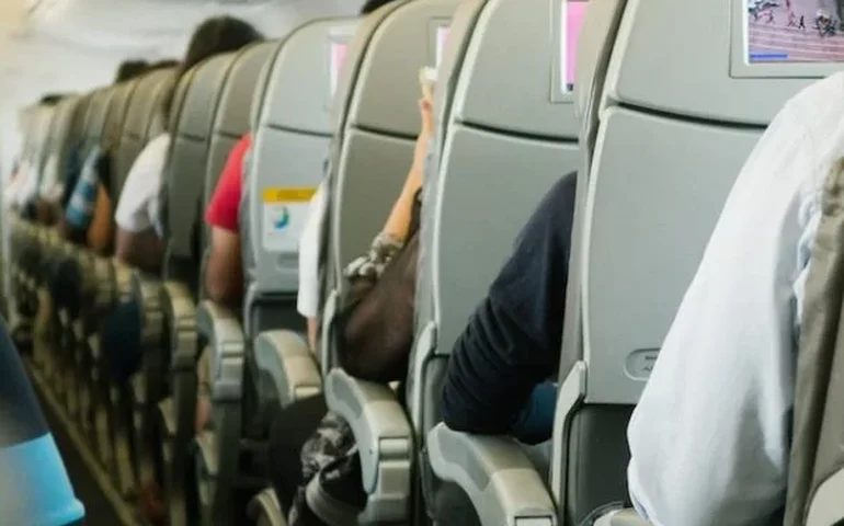 Pesquisadores britânicos detectam sinal que pode revelar o que aconteceu com o avião desaparecido da Malaysia Airlines