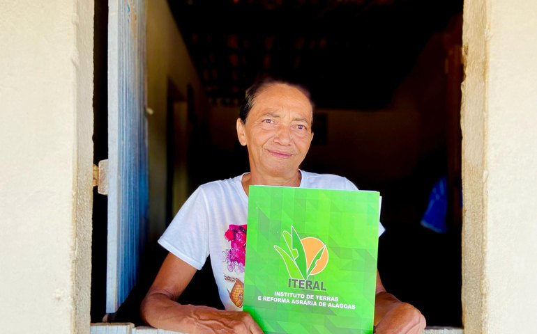 Iteral e TJ promovem entrega de títulos de terra em Delmiro Gouveia e Poço das Trincheiras nesta sexta