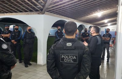 Ministério da Justiça, GNCOC e forças de segurança fazem operações simultâneas contra o PCC em Alagoas e outros 10 estados