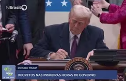 Trump assina decretos nas primeiras horas de governo