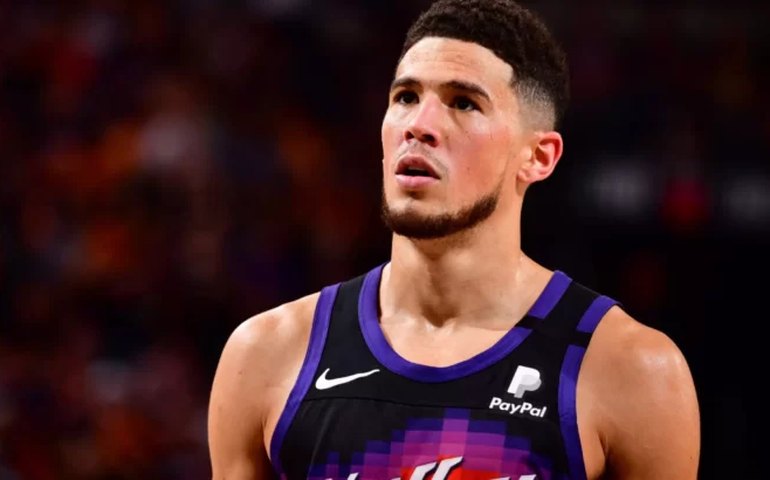 Devin Booker marca 58 pontos na vitória do Phoenix sobre New Orleans na NBA