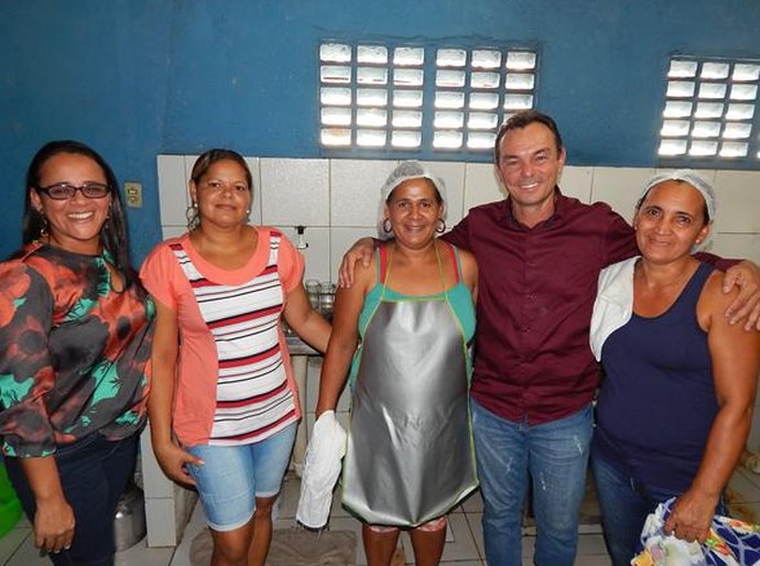 Prefeito de Anadia visita CAPS e garante melhorias