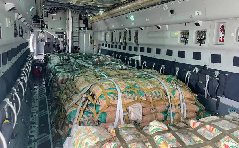 Tarefa Humanitária: avião da FAB parte do Rio com 11 toneladas de alimentos para Gaza