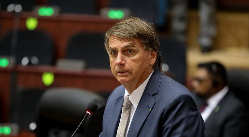 Presidente Jair Bolsonaro veta retorno do despacho gratuito de bagagens em voos / Foto: Foto: José Dias/PR