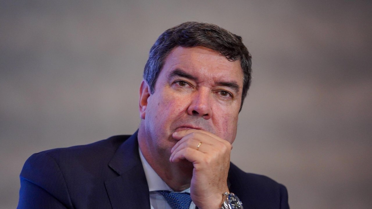 Eduardo Riedel, último governador tucano, deixa PSDB e se filia ao PP