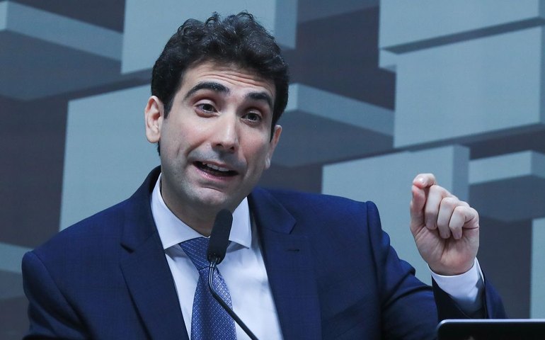 Comissão do Senado aprova Galípolo para presidir o Banco Central