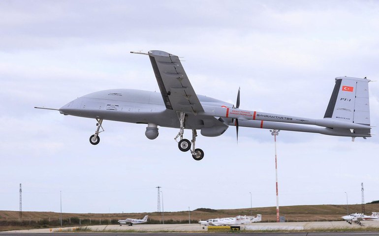 Drone turco é o único a operar em exercícios da OTAN no mar Báltico