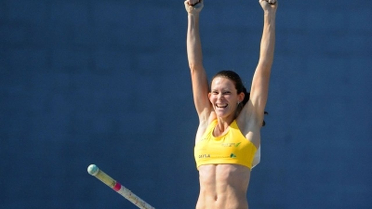Fabiana Murer estreia com medalha de bronze na temporada 2015 indoor