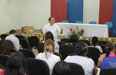Luciano Barbosa ressalta importância do fortalecimento da comunidade escolar