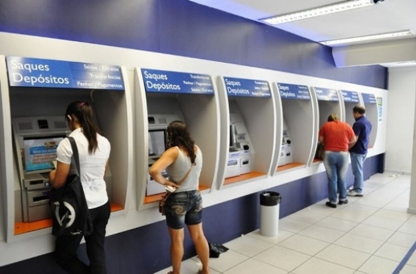 Salários de outubro começam a ser liberados na segunda-feira (31)