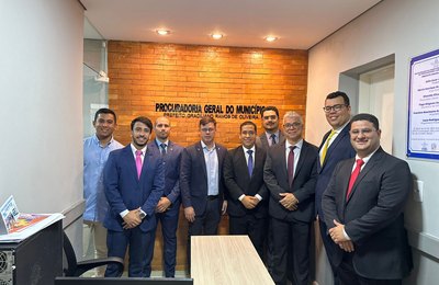 Procurador-geral de Palmeira dos Índios recebe visita do presidente da OAB Alagoas