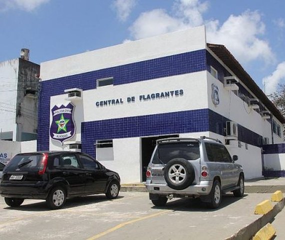 Professor de Jiu-Jitsu é preso após agredir esposa com golpe “mata-leão” e queimá-la com cigarro