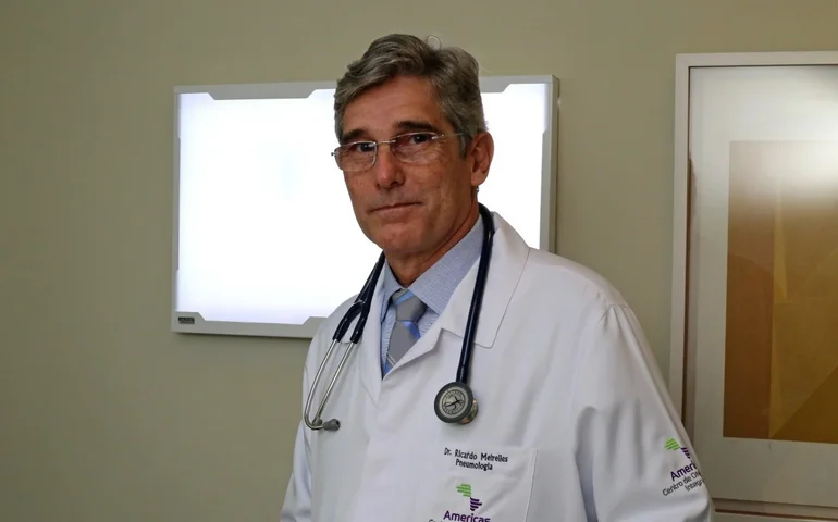 Aumento do IPI sobre cigarros deve contribuir para redução de consumo, avalia AMB