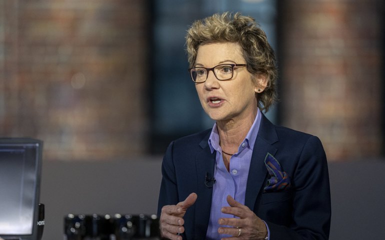 Tanto 25 pb quanto 50 pb estão na mesa na próxima reunião, diz dirigente do Fed